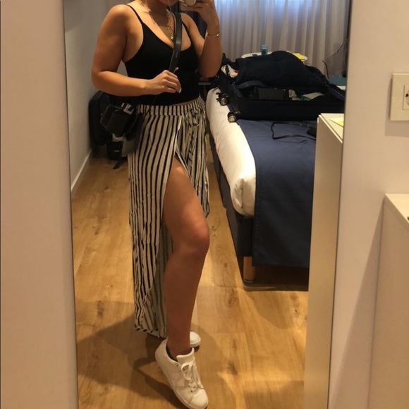 Mahina Slitted Striped Pants - Picture 6 of 7